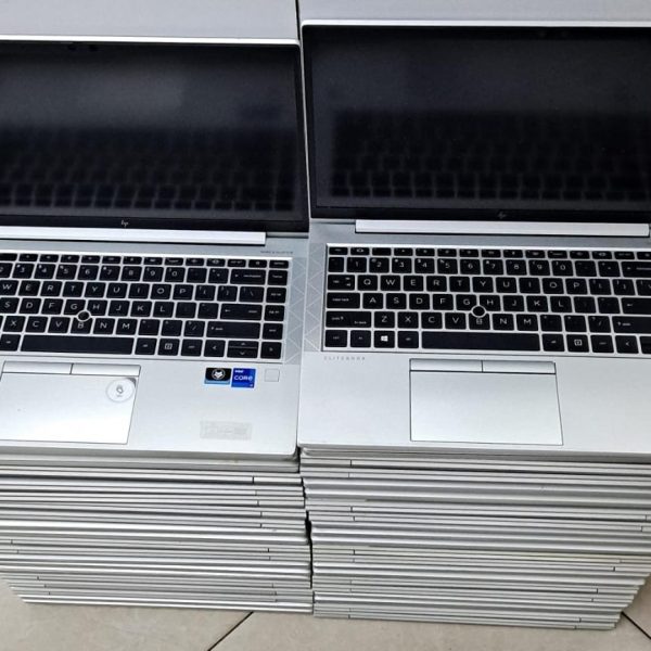 HP ELITEBOOK 840 G7 COI5 10TH GEN. | 16 GB RAM/256 TOUCHSCREEN
